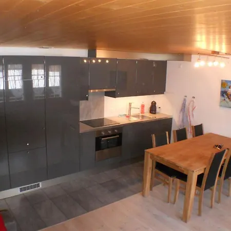 Kronenplatz 7 # 3 By Interhome Daire *