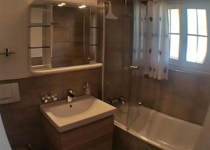 Kronenplatz 7 # 3 By Interhome Apartamento Lenk